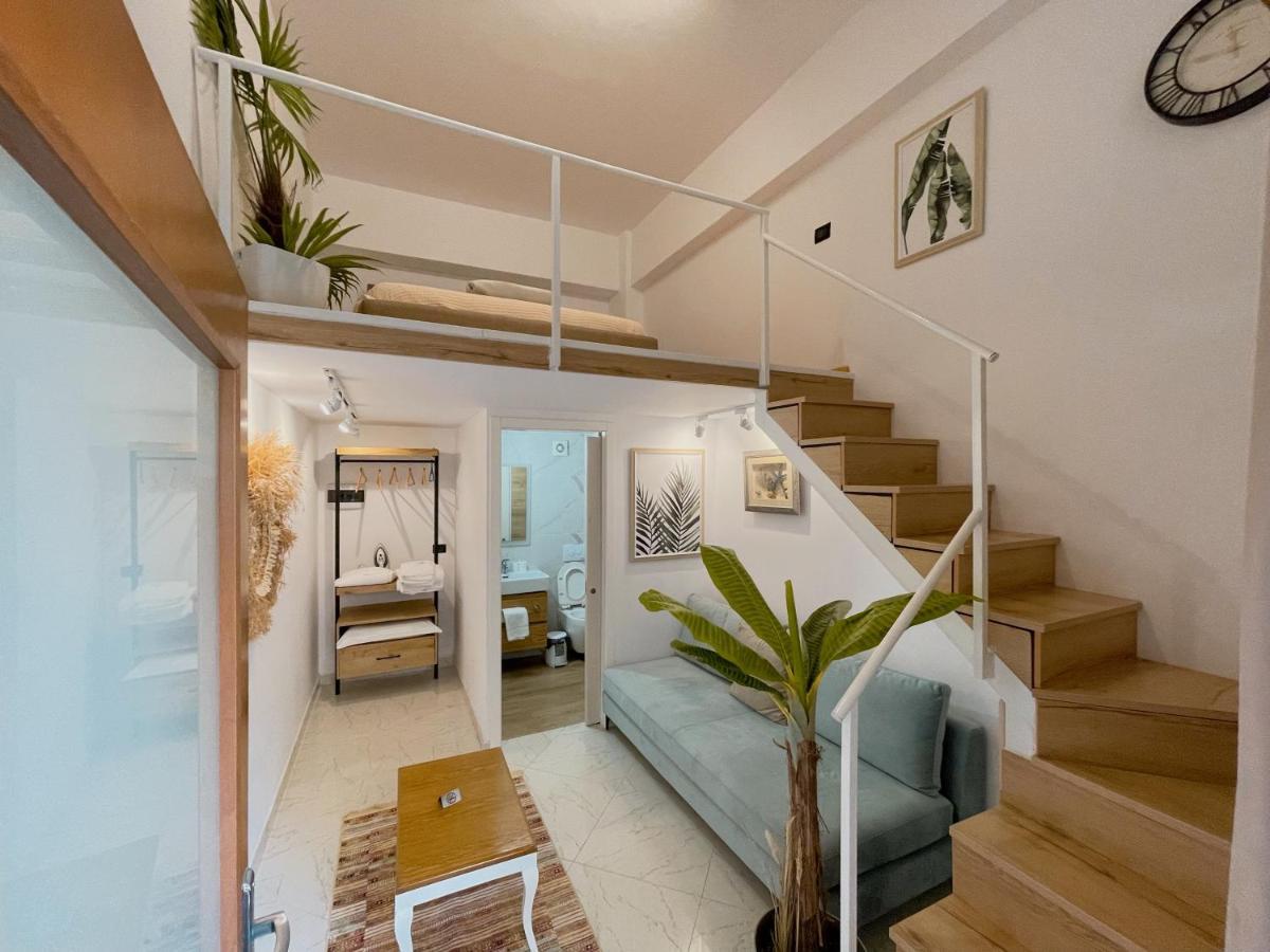 Duplex Lungomare Suites فلورا المظهر الخارجي الصورة