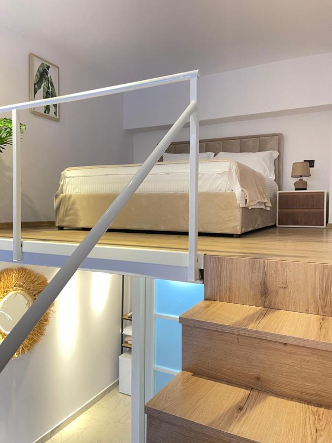 Duplex Lungomare Suites فلورا المظهر الخارجي الصورة