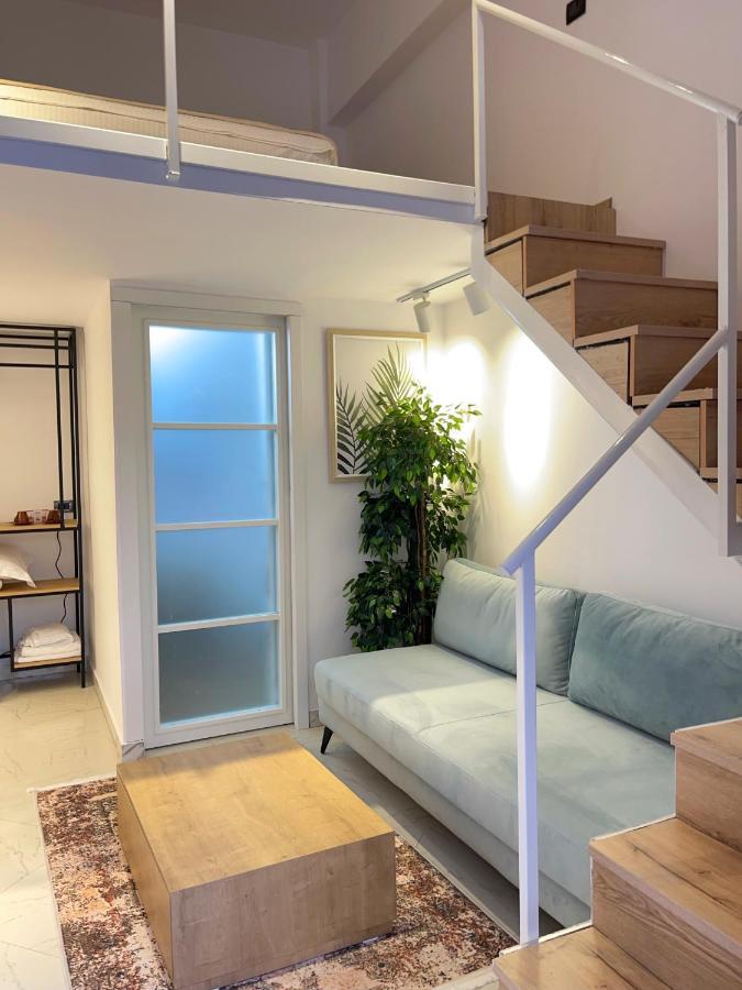 Duplex Lungomare Suites فلورا المظهر الخارجي الصورة