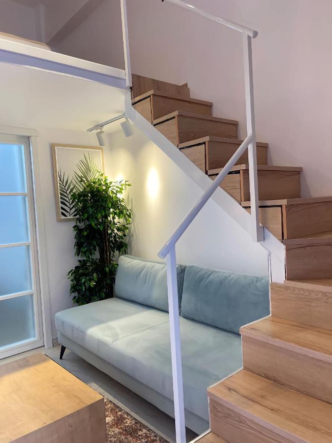 Duplex Lungomare Suites فلورا المظهر الخارجي الصورة