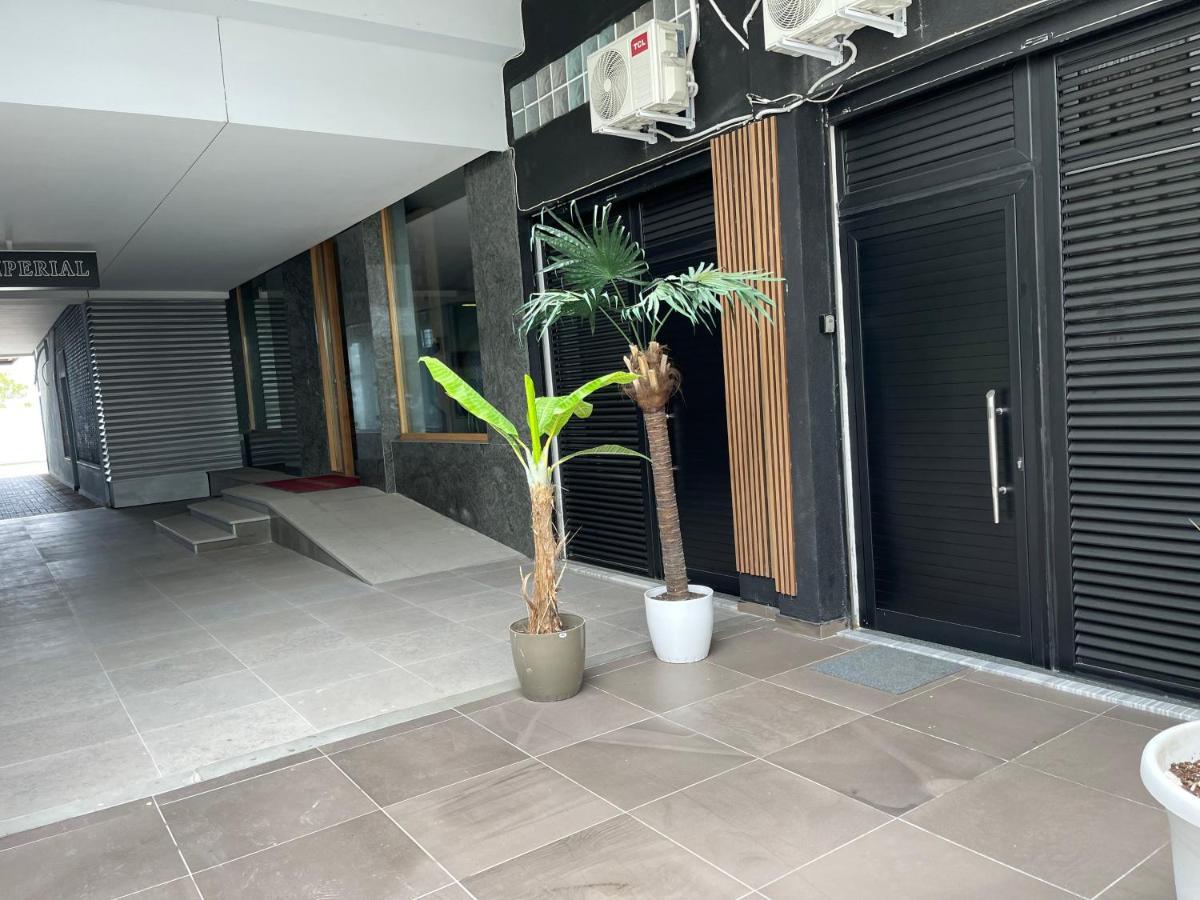 Duplex Lungomare Suites فلورا المظهر الخارجي الصورة