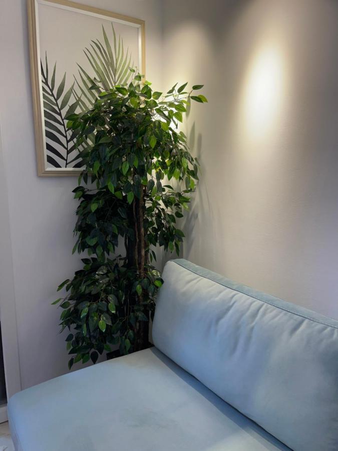 Duplex Lungomare Suites فلورا المظهر الخارجي الصورة
