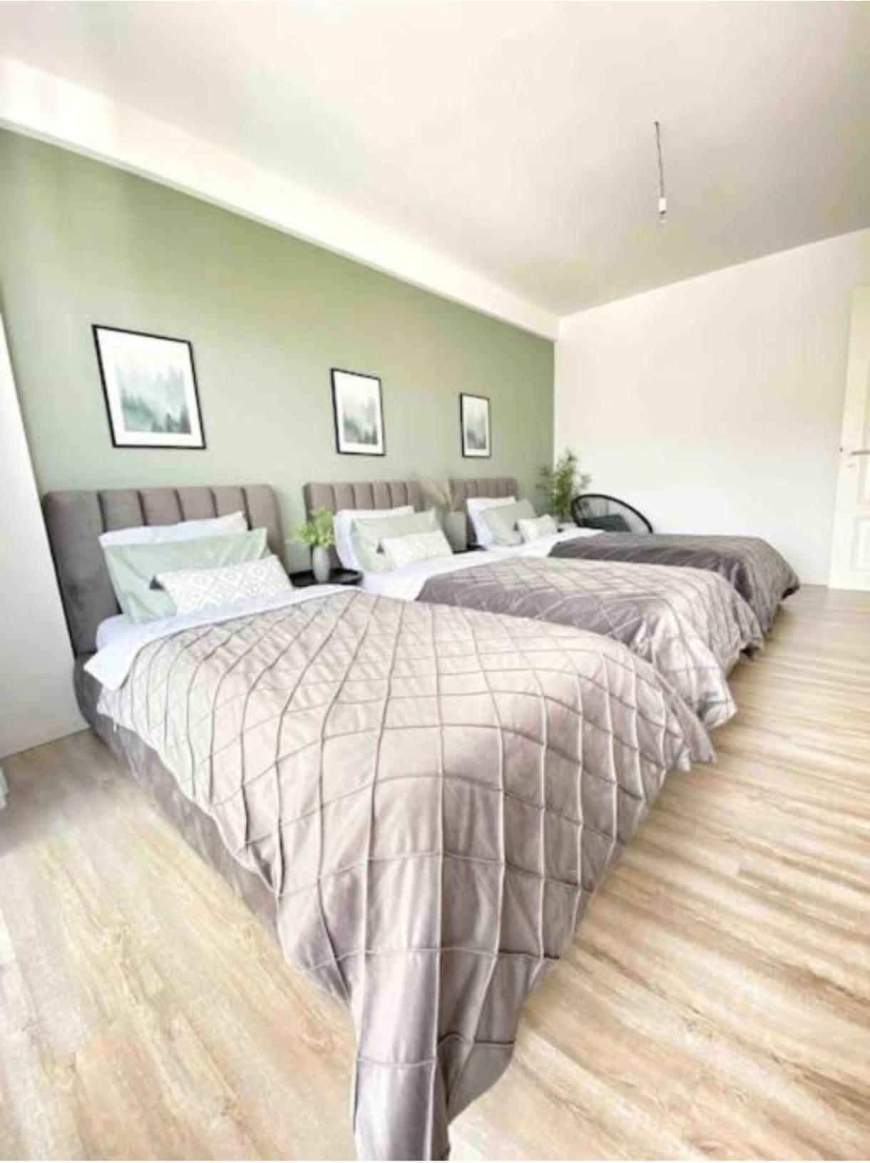Duplex Lungomare Suites فلورا المظهر الخارجي الصورة
