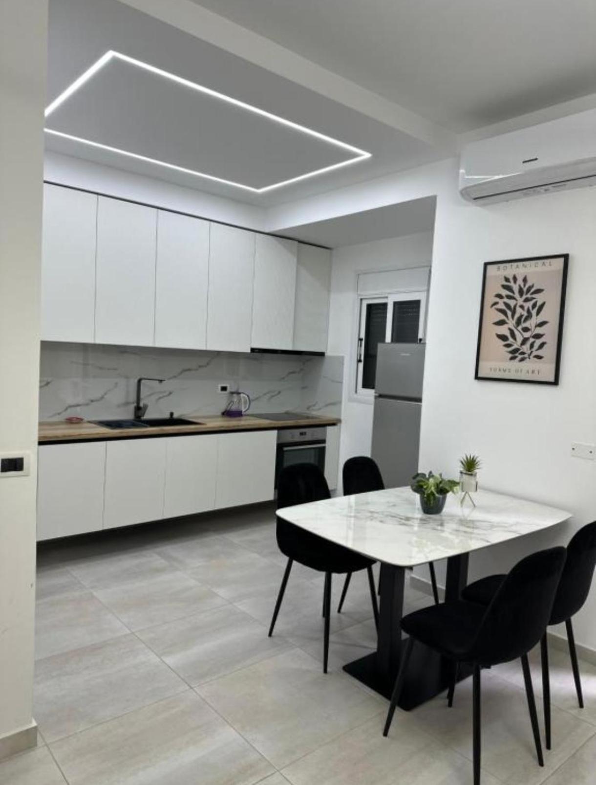 Duplex Lungomare Suites فلورا المظهر الخارجي الصورة