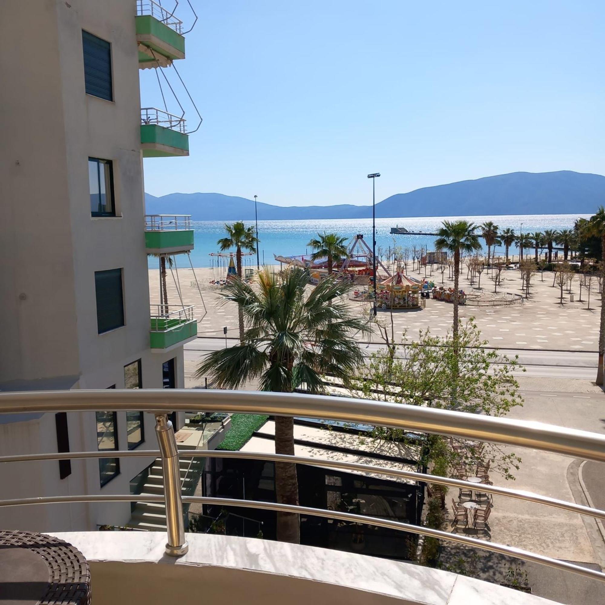 Duplex Lungomare Suites فلورا الغرفة الصورة