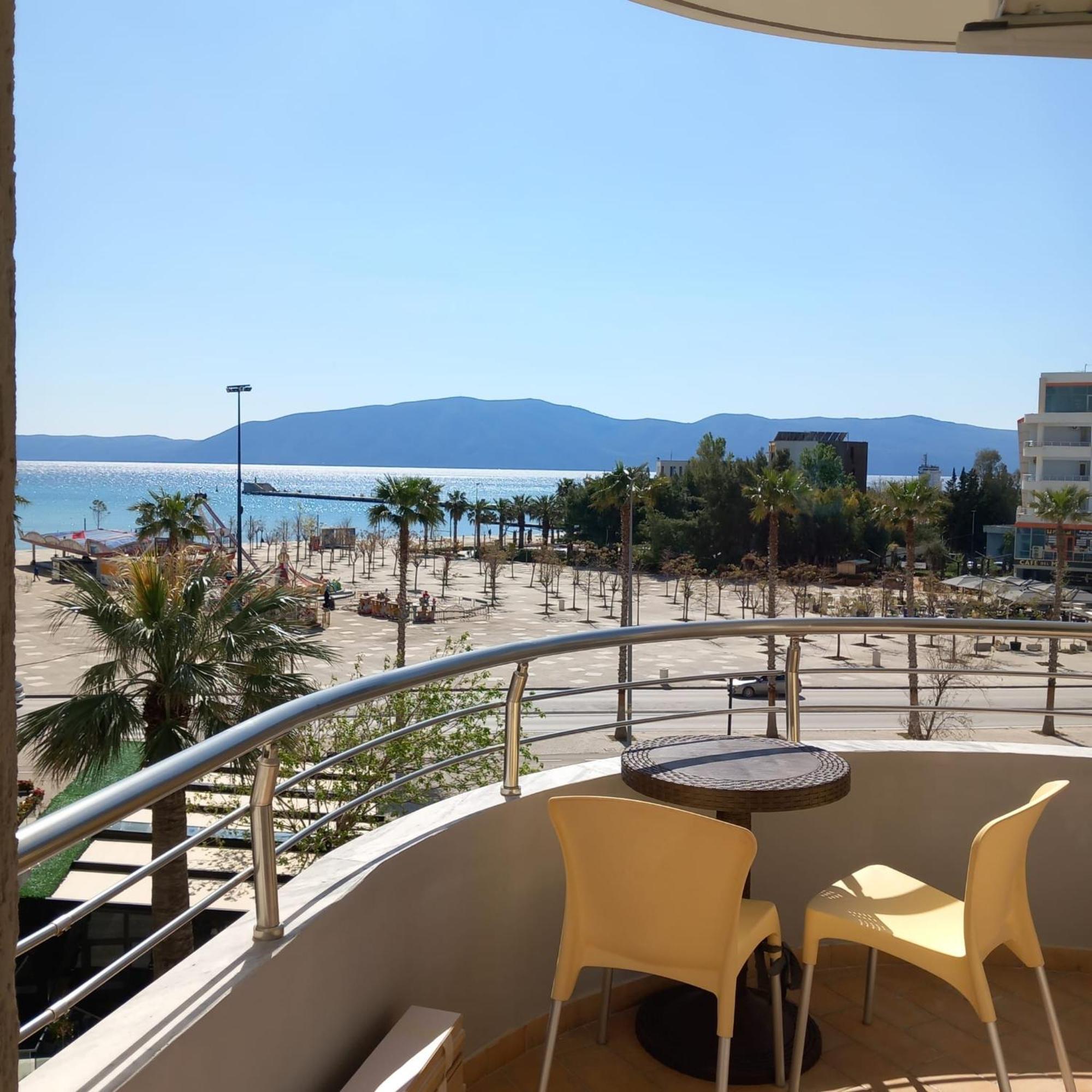 Duplex Lungomare Suites فلورا الغرفة الصورة